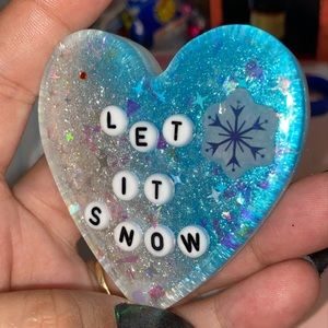 Resin centers for.customs